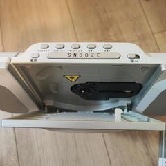 CDラジオ　アラーム機能付きの画像