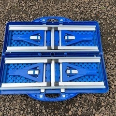 中古キャンプテーブルの画像