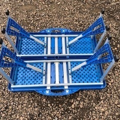 中古キャンプテーブルの画像