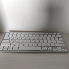 【美品】ＢＴキーボード売ります