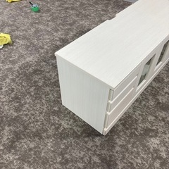 テレビ台　メーカー不明の画像