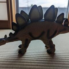 恐竜ソフビの画像