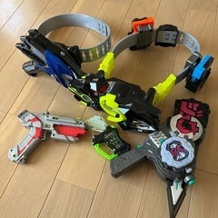 変身ベルト　他