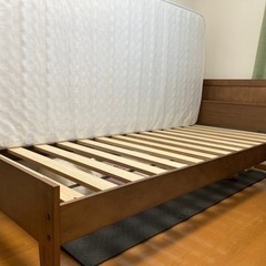 マットレス　コンセント付きすのこベッド　の画像