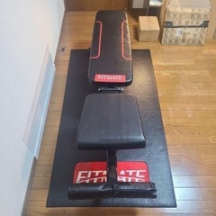 FITMATE トレーニングベンチ マット付きの画像