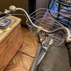【前後タイヤ・チューブ新品！】LEDオートライト　内装3段　27インチ自転車　