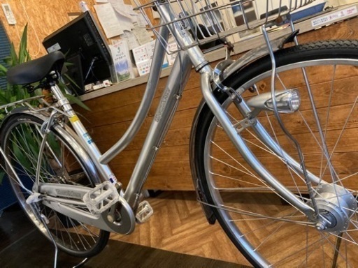 【前後タイヤ・チューブ新品！】LEDオートライト　内装3段　27インチ自転車　