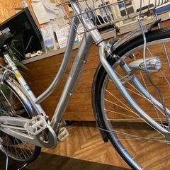 【前後タイヤ・チューブ新品！】LEDオートライト　内装3段　27インチ自転車　