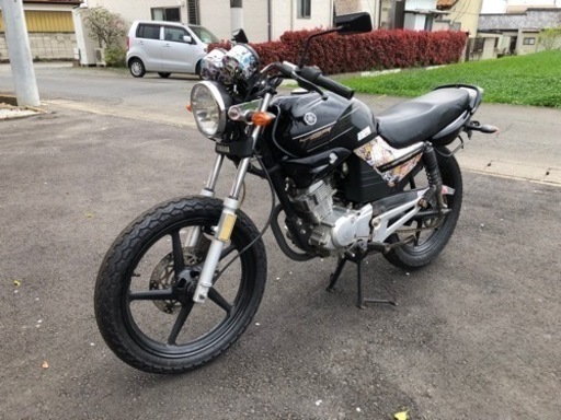 ヤマハ　YBR125