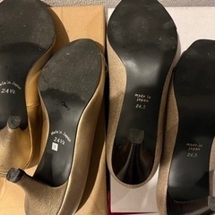 オープントゥパンプス24.5二足セットの画像