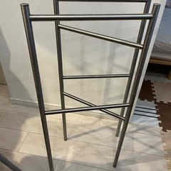 【決定しました】【値下げ】イケア　タオルスタンド