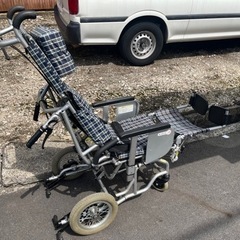 車椅子の画像
