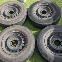 ハイエース　キャラバン等　鉄ホイール付き　タイヤ　195/80R...
