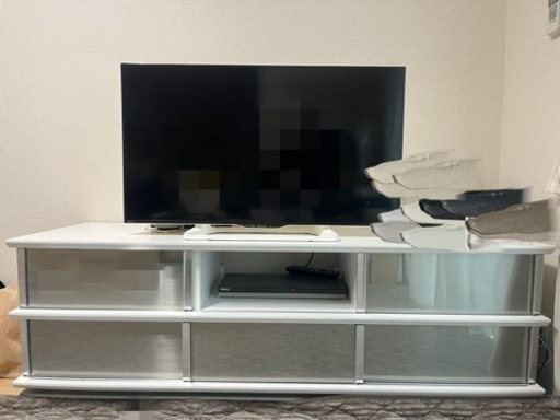 テレビ台、テレビボード