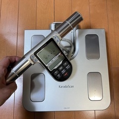 オムロン体重体組成計カラダスキャンHBD-371の画像
