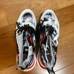 未使用スニーカー.26.5の画像