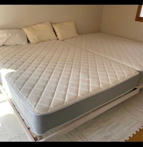 値下げ‼️ニトリ　ダブルベット　2台あります
