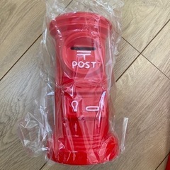 郵便ポスト型貯金箱