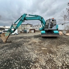 KOBELCO 油圧ショベル　配管、ブレード付き