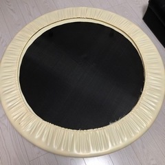 無料　トランポリン
