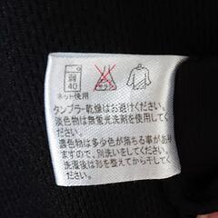  無地の黒いメッシュ生地？メンズ用Tシャツになります！の画像