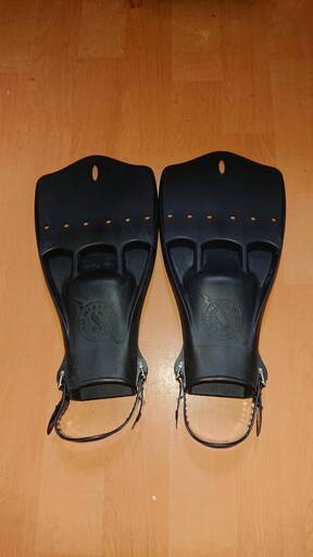 スキューバープロ　ジェットフィン　新品未使用品（三年前に購入）