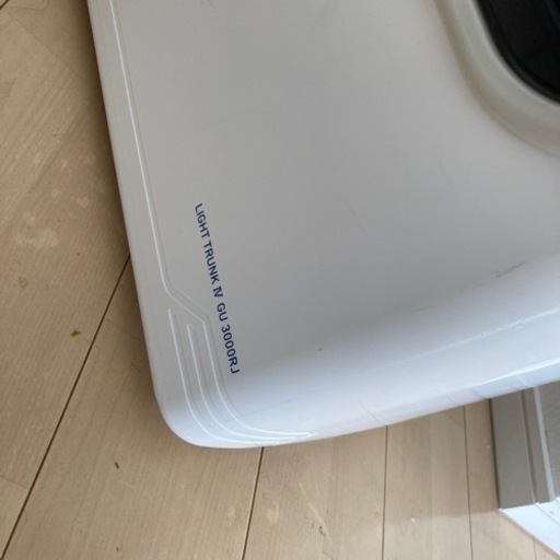 クーラーボックス　30L