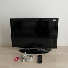 32型テレビ　REGZA 東芝