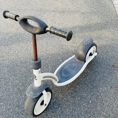 幼児用　キックボード