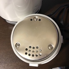 電気ケトル　電気ポットの画像