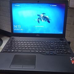 富士通 AH43/D3　Ryzen3 2300U/4GB/SSD...