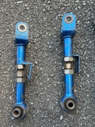 アッパーアーム