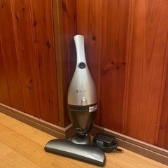ハンディ掃除機◇充電式