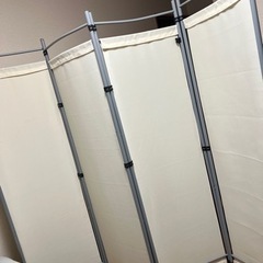 リクライニングチェア　ソファ　ネイル　まつげの画像