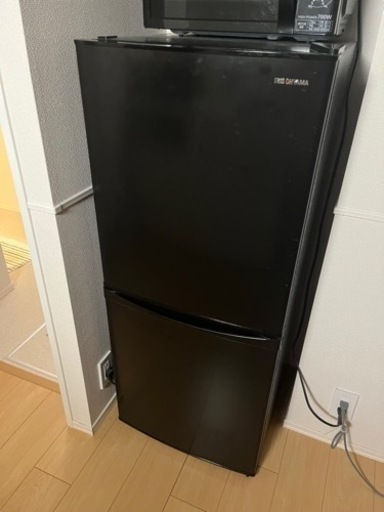 【美品】冷蔵庫(アイリスオーヤマ、黒)