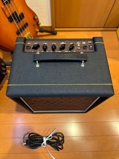 ベースアンプ　VOX T-15 美品
