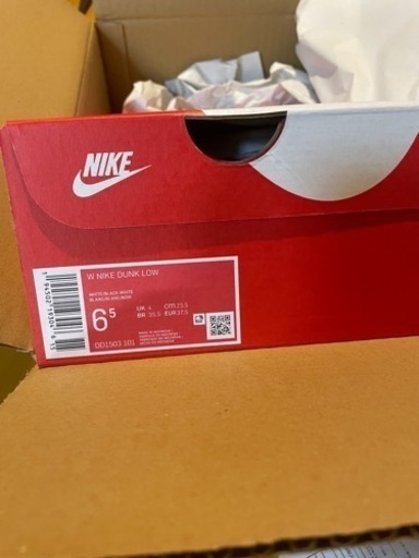 NIKE DUNK LOW レディース 白黒 パンダ ホワイト ブラック 23.5