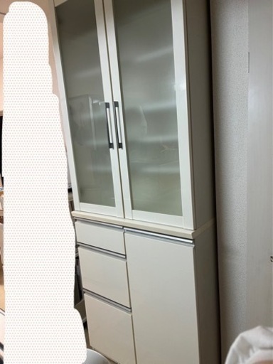 【15日16日夕方以降】ニトリ　食器棚　高さ215㌢×横80㌢×奥行き40㌢