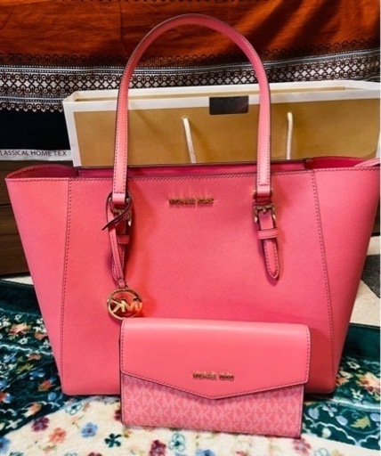 マイケルコース　MK