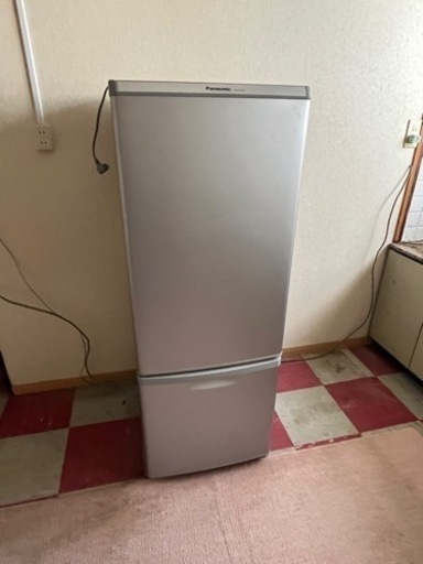 冷蔵庫引き取りに来てくださる方　引き渡し予定者決まりました。