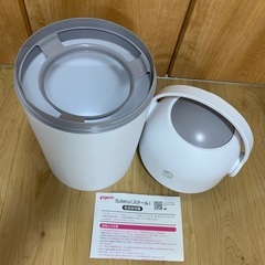 【美品】suter(ステール)おむつごみ箱【未開封】おしりふき　pigeon アカチャンホンポの画像