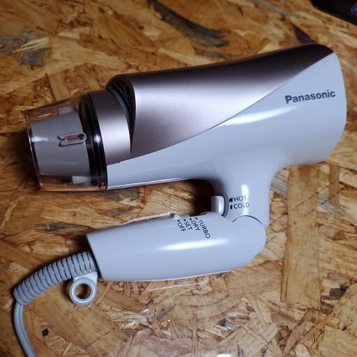 Panasonic  ヘアードライヤー イオニティ(EH-NE6B)
