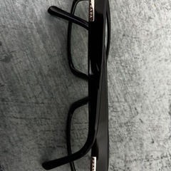 【美品】❗️格安❗️イタリア製PRADAメガネの画像