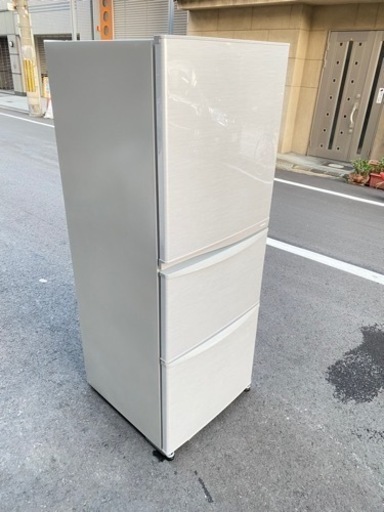 ? 大阪市内配達設置無料 ?東芝冷蔵庫　３４０L 自動製氷機付き??保証有り