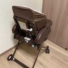 【最終値下げ】アップリカ　ハイローチェア　ユラリズムの画像