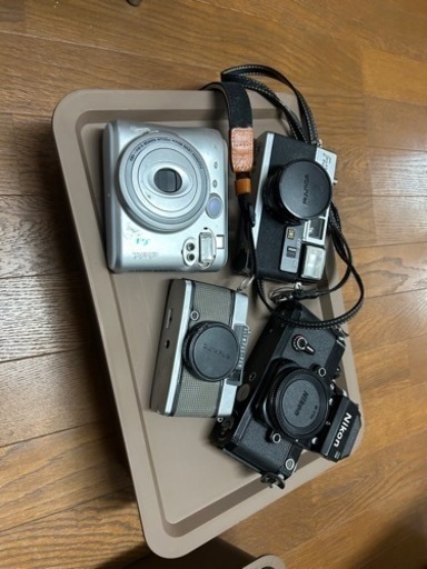受渡予定あり、フィルムカメラ・三脚・現像キットなど、交換