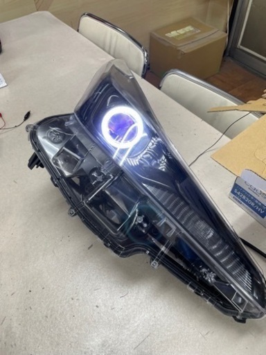 50プリウス後期イカリングヘッドライト