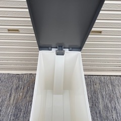 ペダル式ダストボックス(ﾟ∀ﾟ)の画像