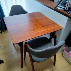 ダイニングテーブルセットの画像
