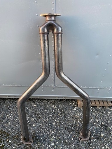 f50シーマフロントパイプマフラー